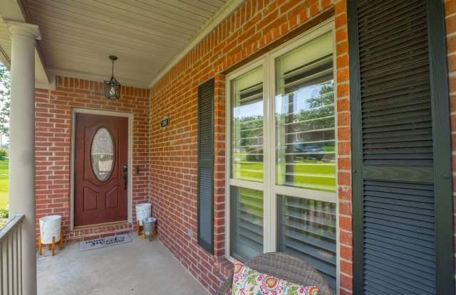 Spacious 3BR/2BA with Modern Updates Gallery 3