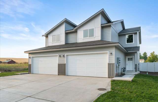 622 W 6th St photos photos