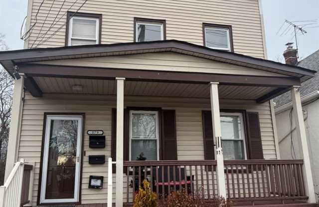 579 Florida Grove Road photos photos