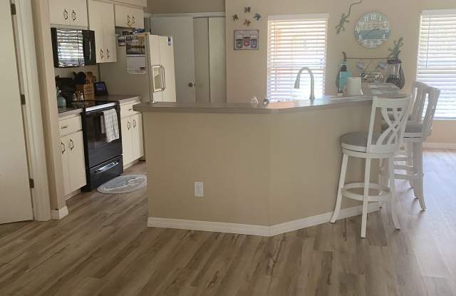 2195 West, Tall Oaks Drive Gallery 4