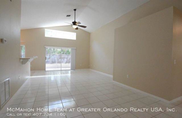 882 Pecan Ct Gallery 2