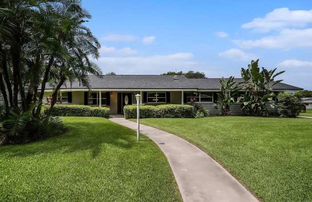 1640 PICARDY CIRCLE - 1640 Picardy Circle, Clearwater, FL 33755