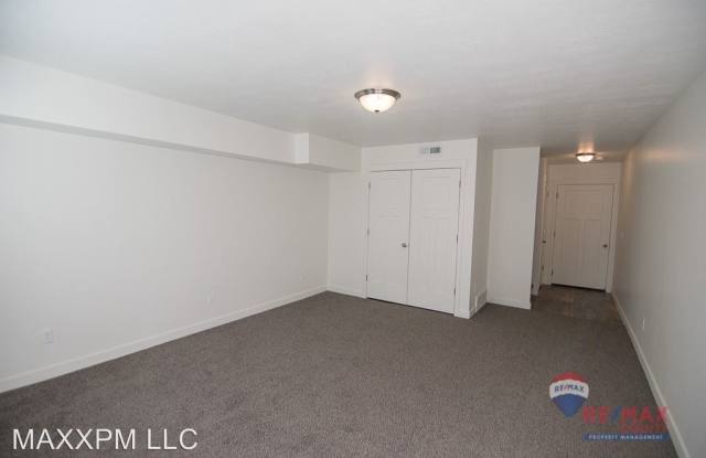 98 E 670 N Gallery 3