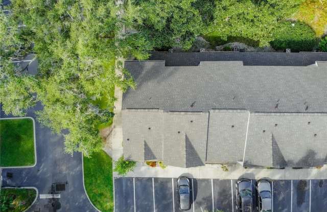 1050 VINELAND Place Gallery 3