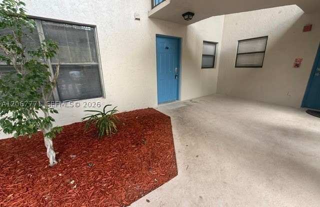 1480 WINDORAH WAY Gallery 2