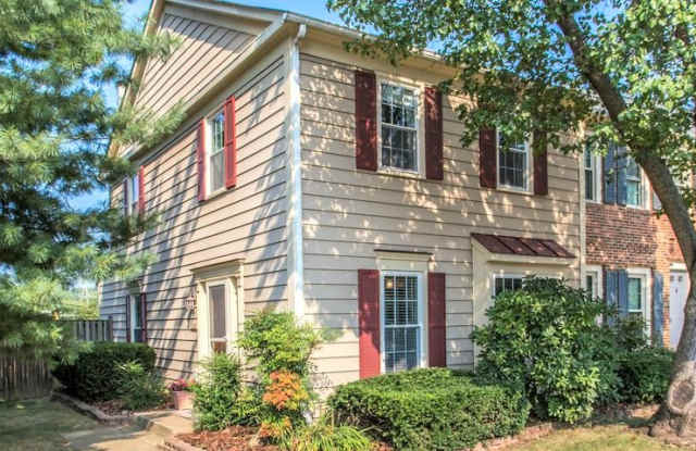 7556 Blanford Ct - 7556 Blanford Court, Hayfield, VA 22315