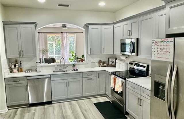 9813 Foxhall Way photos photos