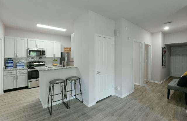 Sandstone Creek Apartments Gallery 3