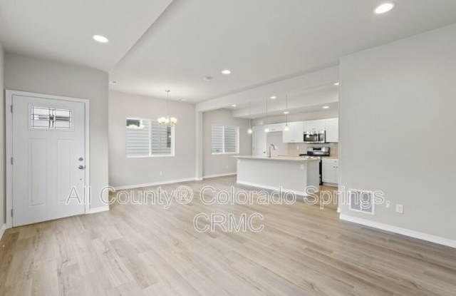 6106 Venado Grove Gallery 2