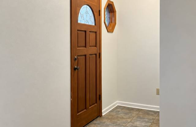2733 Masterson Lane Gallery 2