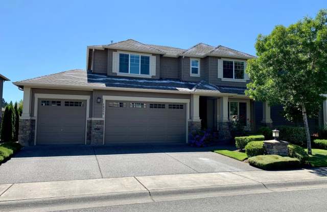 20835 SE 18th Place - 20835 Southeast 18th Place, Sammamish, WA 98075