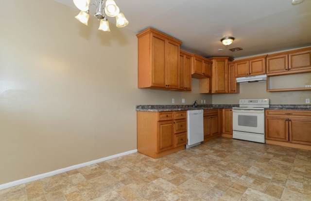Beautiful duplex for rent with carport photos photos