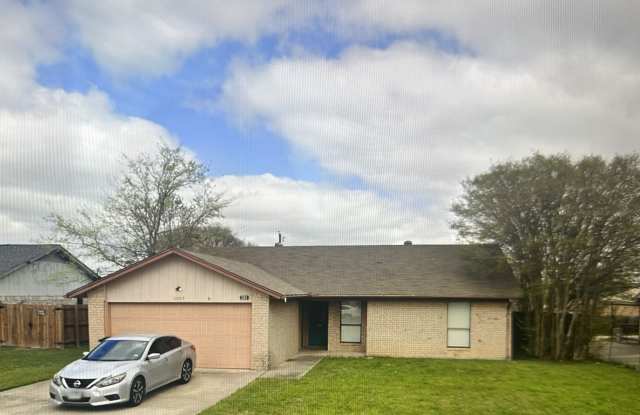 2203 Lamplight Dr photos photos