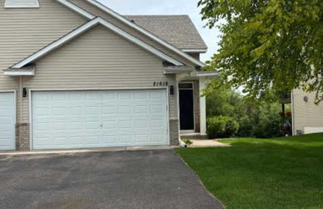 2 Bedroom 2 Bath Townhome in Rogers! photos photos