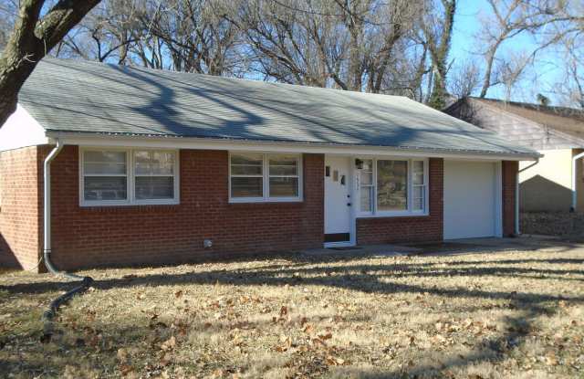 1537 Hartford photos photos