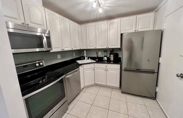 2821 Northeast 163rd Street photos photos