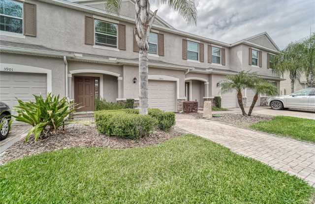 3903 Silverlake Way - 1 photos photos