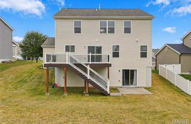 621 Falling Brook Drive Gallery 2