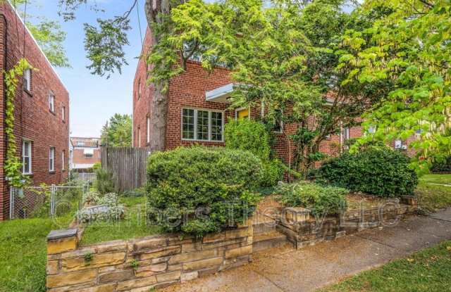 1419 Rittenhouse St NW - 1419 Rittenhouse Street Northwest, Washington, DC 20011