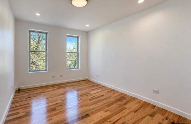 285 Rockaway Parkway Gallery 4