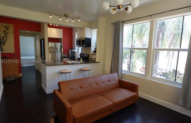 1320 Drexel Ave photos photos