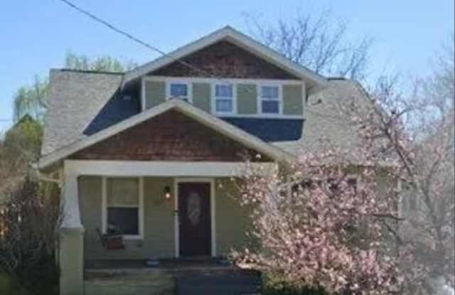 807 Stockell Street photos photos