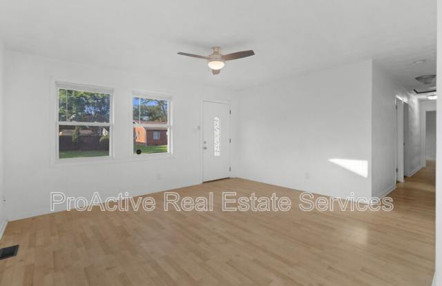905 Tifton Street Gallery 3
