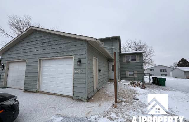 4620 S. Louise Ave. photos photos