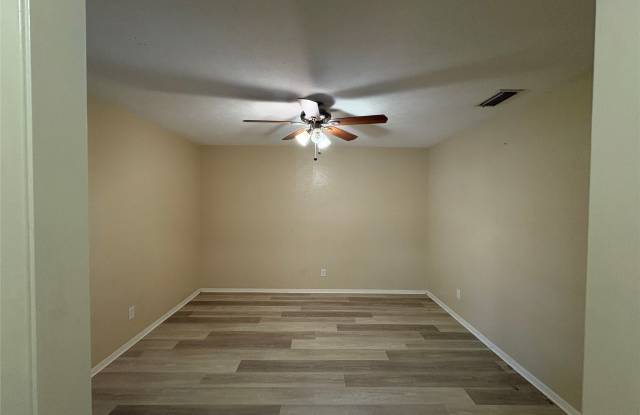 2021 Jacqueline Drive Gallery 3