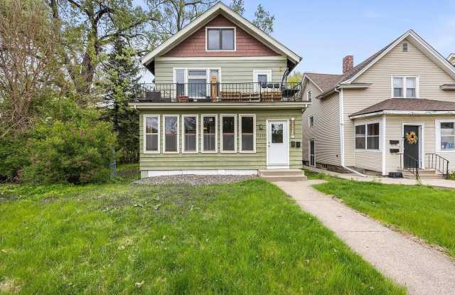 1217 Grand Ave photos photos
