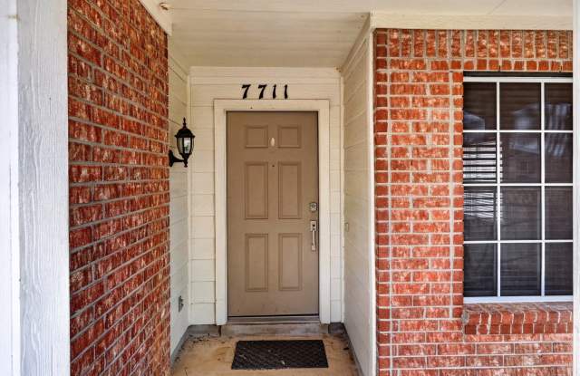 7711 Parkwood Gallery 4