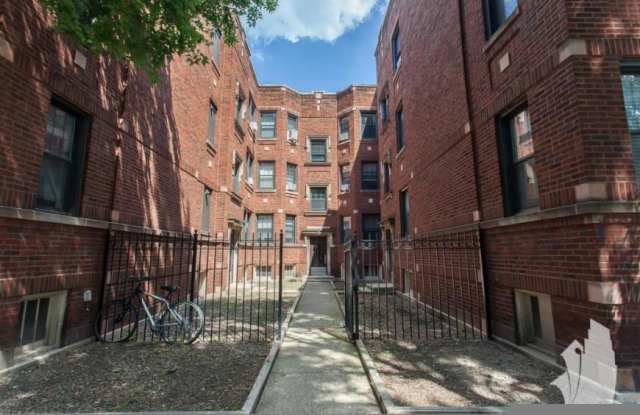 4723 North Leavitt St. photos photos