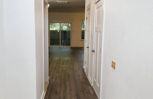 248 Craftsman Circle - 1 photos photos