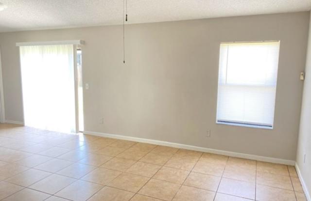 946 Sandywood Drive Gallery 3