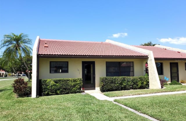 1301 58TH STREET W - 1301 58th Street West, Bradenton, FL 34209