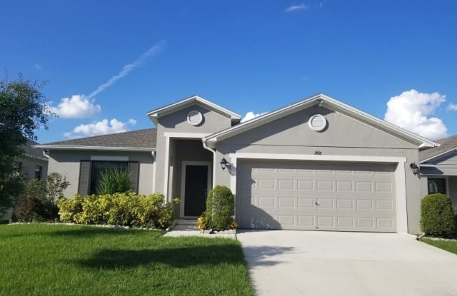 1818 Wallace Manor Loop - 1818 Wallace Manor Ln, Winter Haven, FL 33880