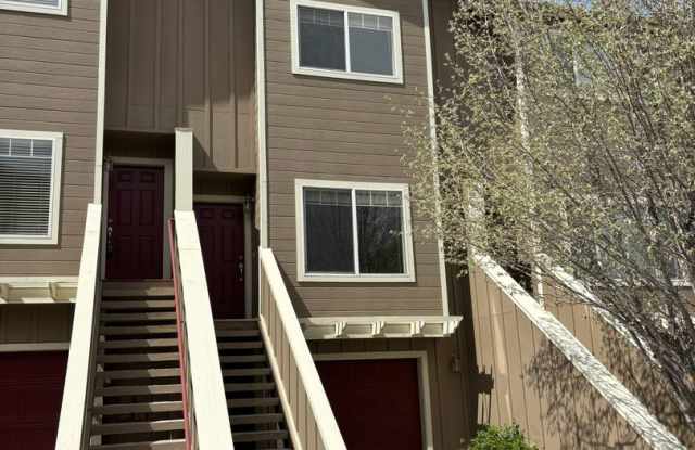 2 bed - 2.5 bath - 2 car garage Townhome photos photos