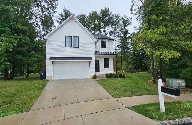 470 WATERFORDS EDGE Court photos photos