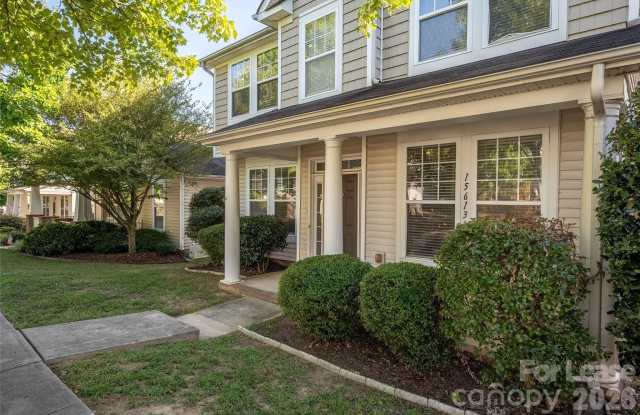 15613 Seafield Lane Gallery 2