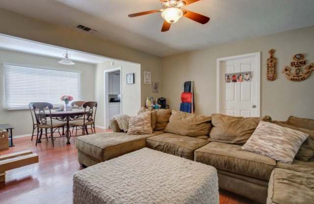 Cute 3/2 close to Texas Tech and Medical District! photos photos Cute 3/2 close to Texas Tech and Medical District! photos photos