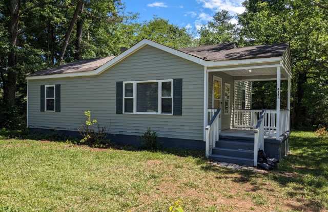 Lovely 2 Bedroom / 1 Bath Home for Rent photos photos