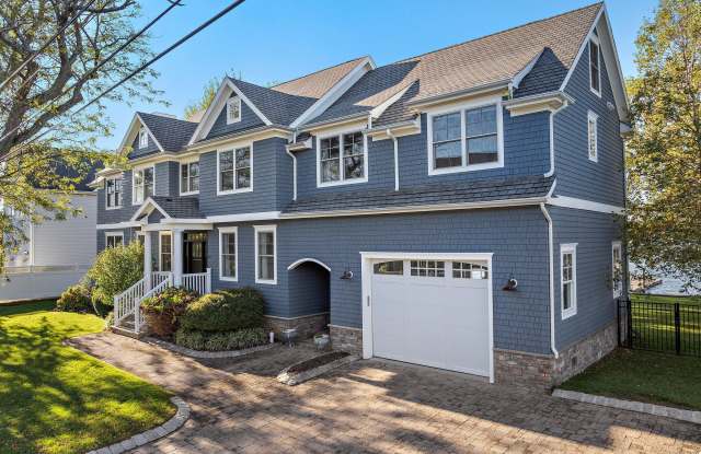 443 Driveway Gallery 4