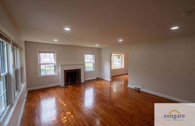 1907 Glen Ridge Rd Gallery 3