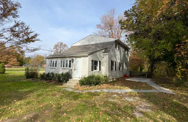 Charming 5 Bedroom/2.5 Bathroom in Bowleys Quarters, MD! photos photos