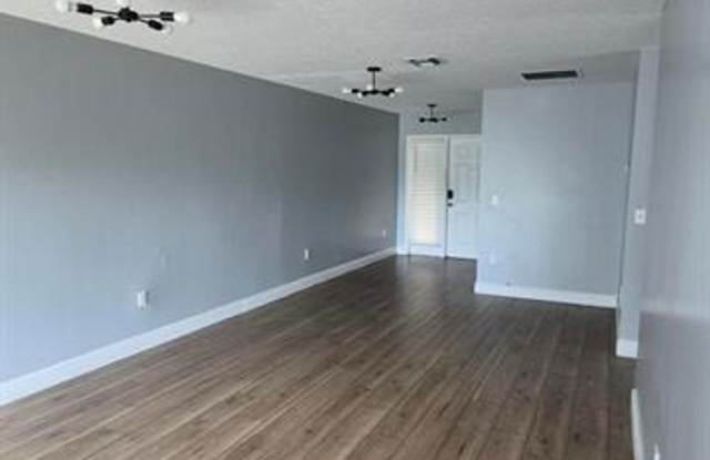 5837 Tyler St th 5837, Hollywood, FL 33021 Gallery 4