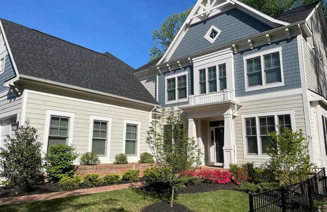 5 Bed 4 Bath LUXURIOUS CRAFTSMAN set in Bethesda Mews photos photos 5 Bed 4 Bath LUXURIOUS CRAFTSMAN set in Bethesda Mews photos photos