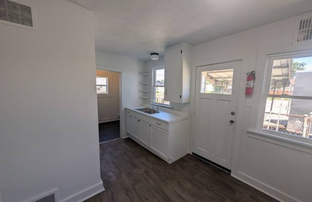 Completely Renovated 3-Bedroom, 1-Bathroom Home – $1,250/Month - Accepting Section 8 Gallery 4
