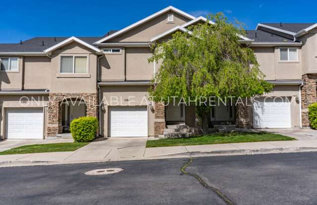 1156 S 1420 E photos photos