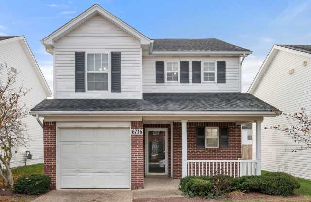 Tucked on Arbor Creek is a gem - 6736 Arbor Creek Drive, Jefferson County, KY 40228