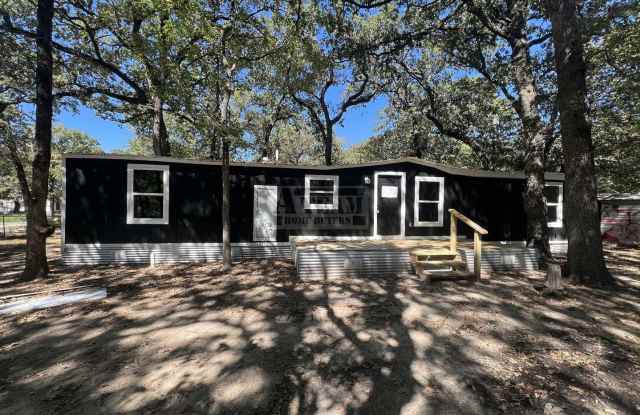 Beautiful Remodeled 3 Bed 1.5 Bath - 116 Butler Trail, Gun Barrel City, TX 75156